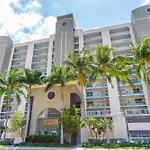 Golden Bay 73