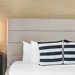 Luxuri Suites 213 In Miami Beach