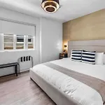 Luxuri Suites 213 In Miami Beach