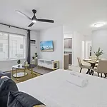 Miami Beach Studio Modern Oasis