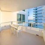 Fontainebleau Hotel Ocean View Fits 6! 1 Bed/2 Ba