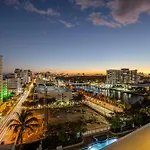 Fontainebleau Hotel Ocean View Fits 6! 1 Bed/2 Ba