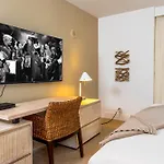 Oceanview Private Condo At 1 Hotel & Homes -906