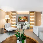 Oceanview Private Condo At 1 Hotel & Homes -1115