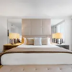Oceanview Private Condo At 1 Hotel & Homes -1115