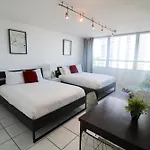 Castle 515 Studio Bayview Direct Beach Access, Pool, Tennis, Free Parking