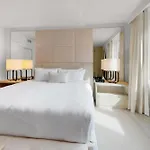 Oceanview Private Condo At 1 Hotel & Homes -1408