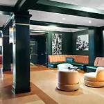 Beacon South Beach Hotel