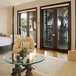 Villazzo Villa Hotels