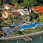 Villazzo Villa Contenta