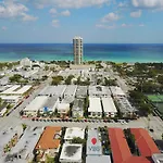 Miami Beach Byron Suites
