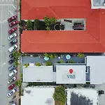 Miami Beach Byron Suites