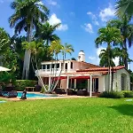 Beautiful Luxe Villa