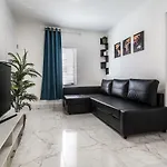 South Beach Suites On Alton