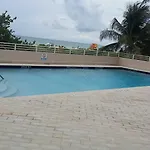 Oasis Guest Apartments - South Beach