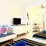 761 South Beach Apartments