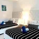 761 South Beach Apartments