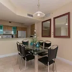 Stylish Modern 2Bd/2Bth Apt. Min To Beach