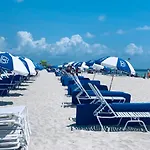 Beachfront Ocean Dr White Sand Paradise Sobe 311