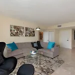 Stylish Modern 2Bd/2Bth Apt. Min To Beach