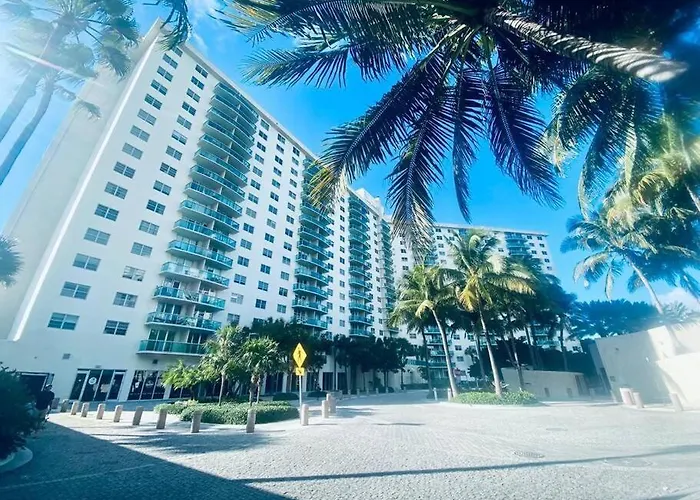Ocean Reserve Piso 9 - Str 2412