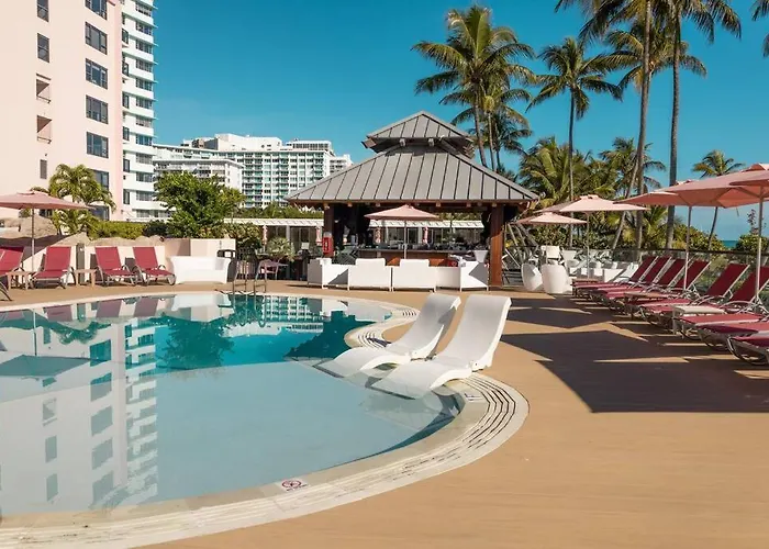 3 Bedroom Apt Ocean-Front Resort The Alexander