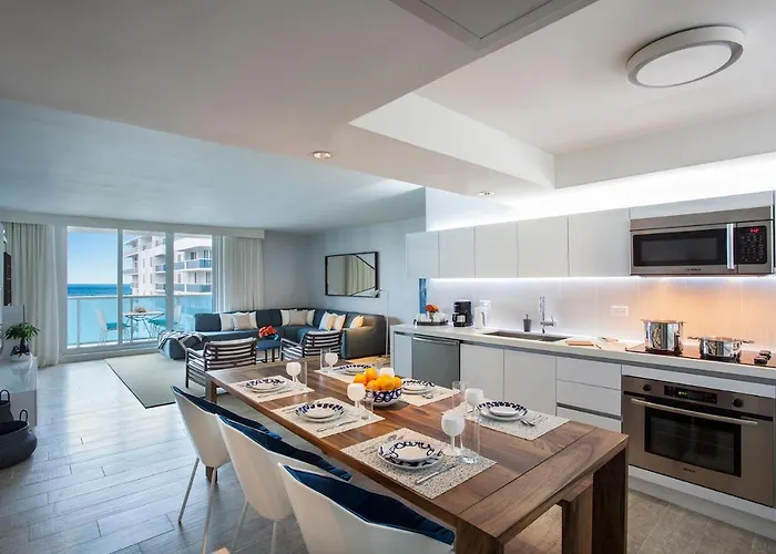 Incredible Ocean Views! Terrace, 1800 Sq.Ft., Hotel