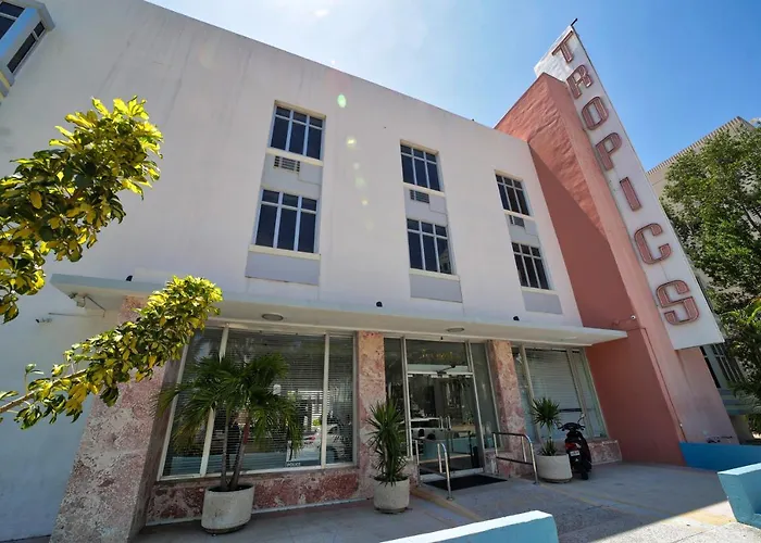 Tropics Hotel Miami Beach