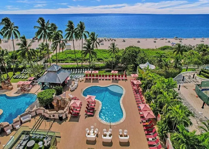 Ocean View Condo Beach Service 504