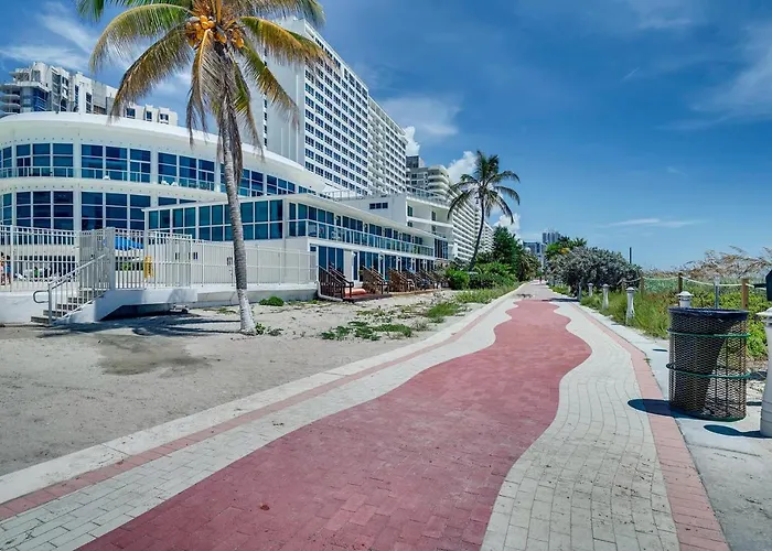 Castle Beach Studios By Vacation Media