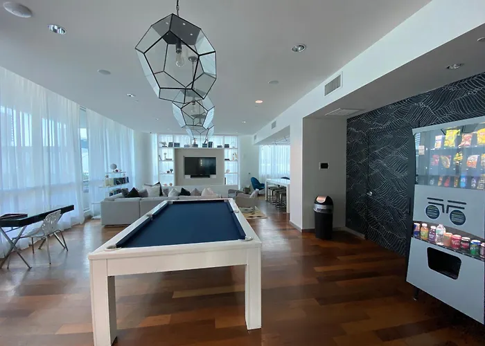 Monte Carlo Miami Beach