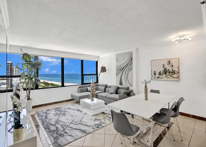 Beautiful Condo In Resort 1004