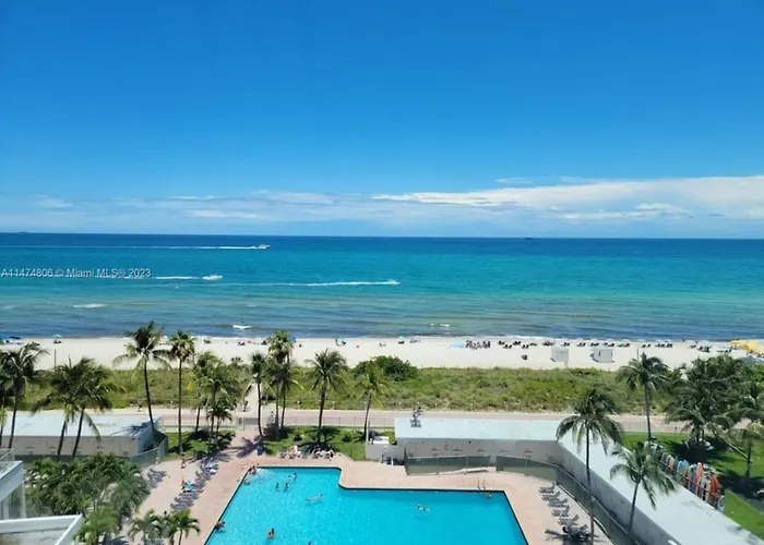 Oceanfront Studio Miami Beach