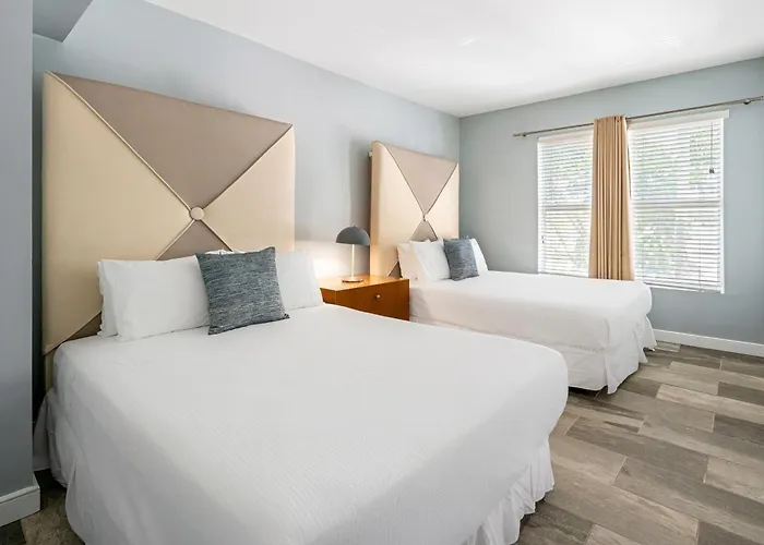 Kasa La Flora Miami Beach