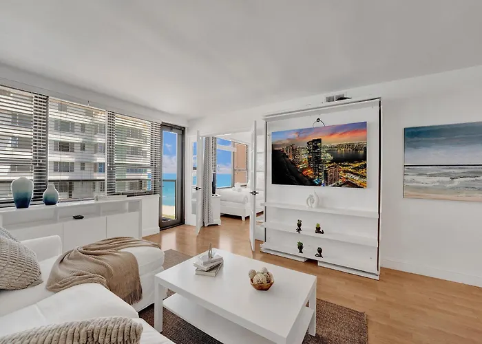 High Floor 2Bd With Beach Service 1608