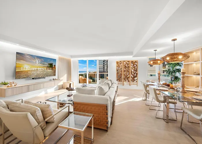 3 Bedroom Plus Den Private Residence At Roney Palace -6078