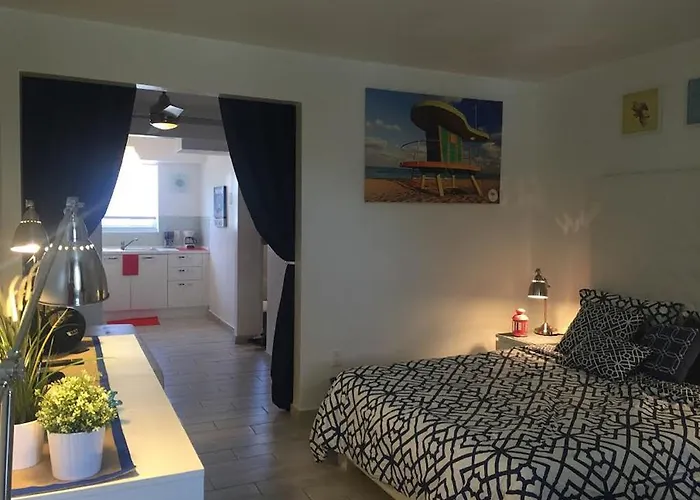 Sunshine Apartments
