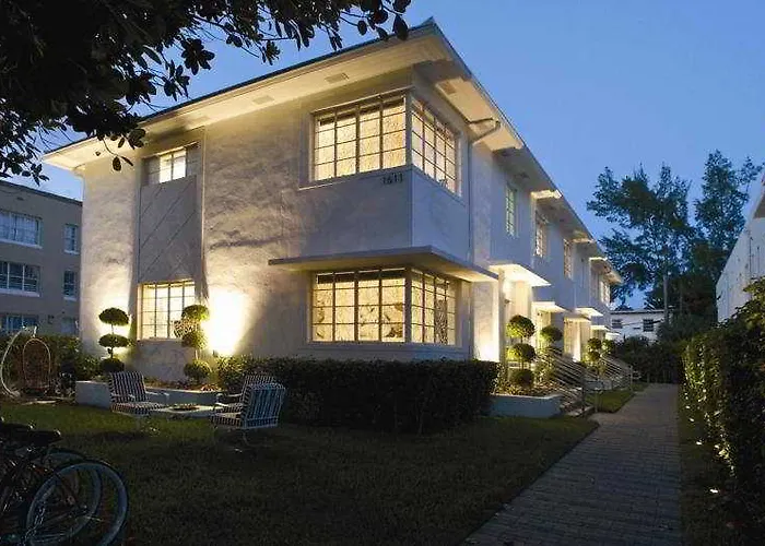 Lincoln Rd-Miami Beach-Charming Vacation Rentals