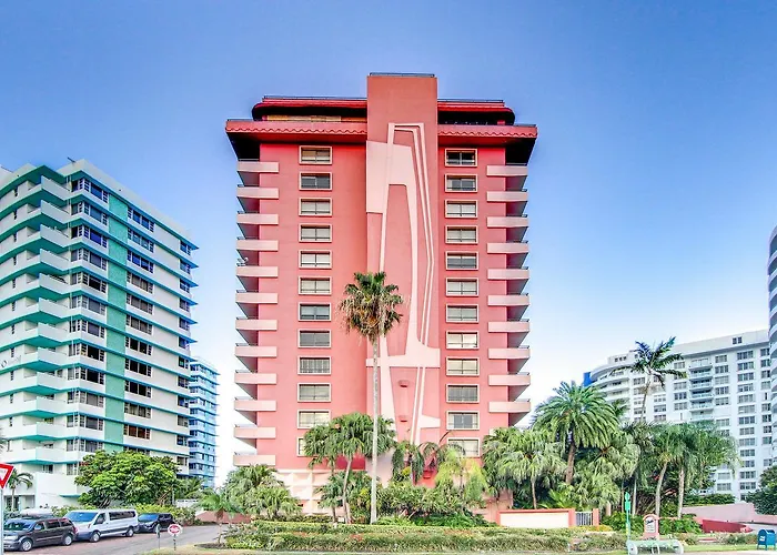 The Alexander: Miami Beach