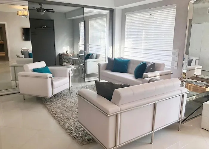 Heart Of South Beach / Modern Apartment / Ocean Drive - Carlyle