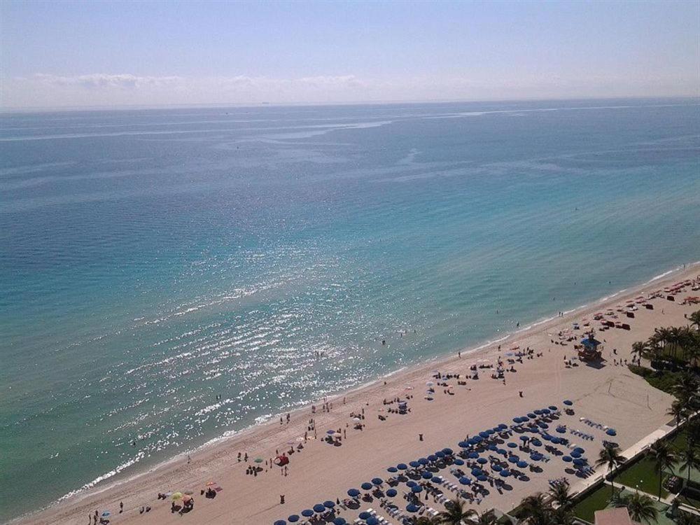 Marbella Towers High Floor Wonderful *