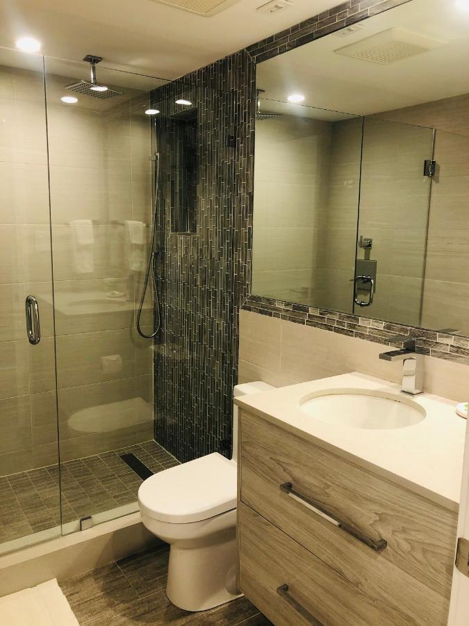 Apartment Beachfront Suites Miami Beach