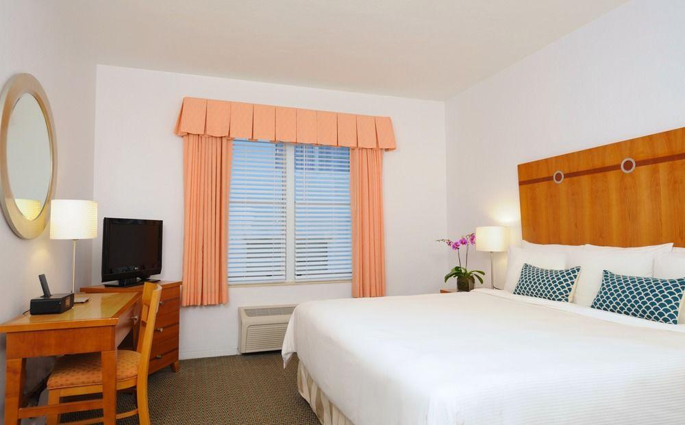 South Seas 3* Miami Beach