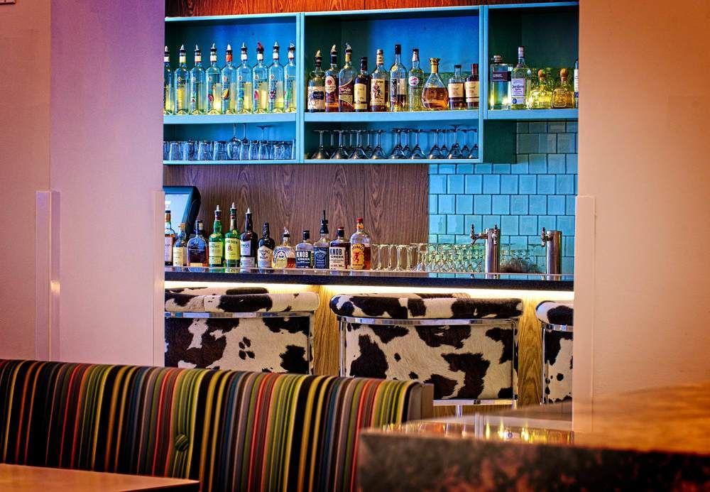 Cadillac & Club, Autograph Collection Hotel 4*