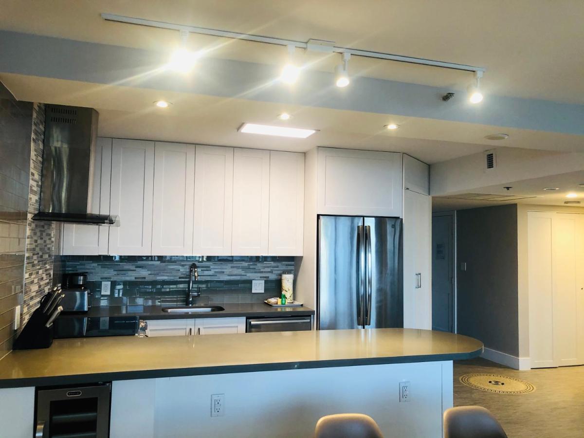 Apartment Beachfront Suites Miami Beach
