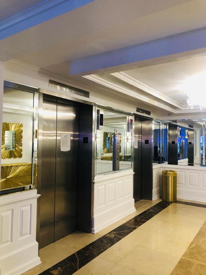 Apartment Beachfront Suites