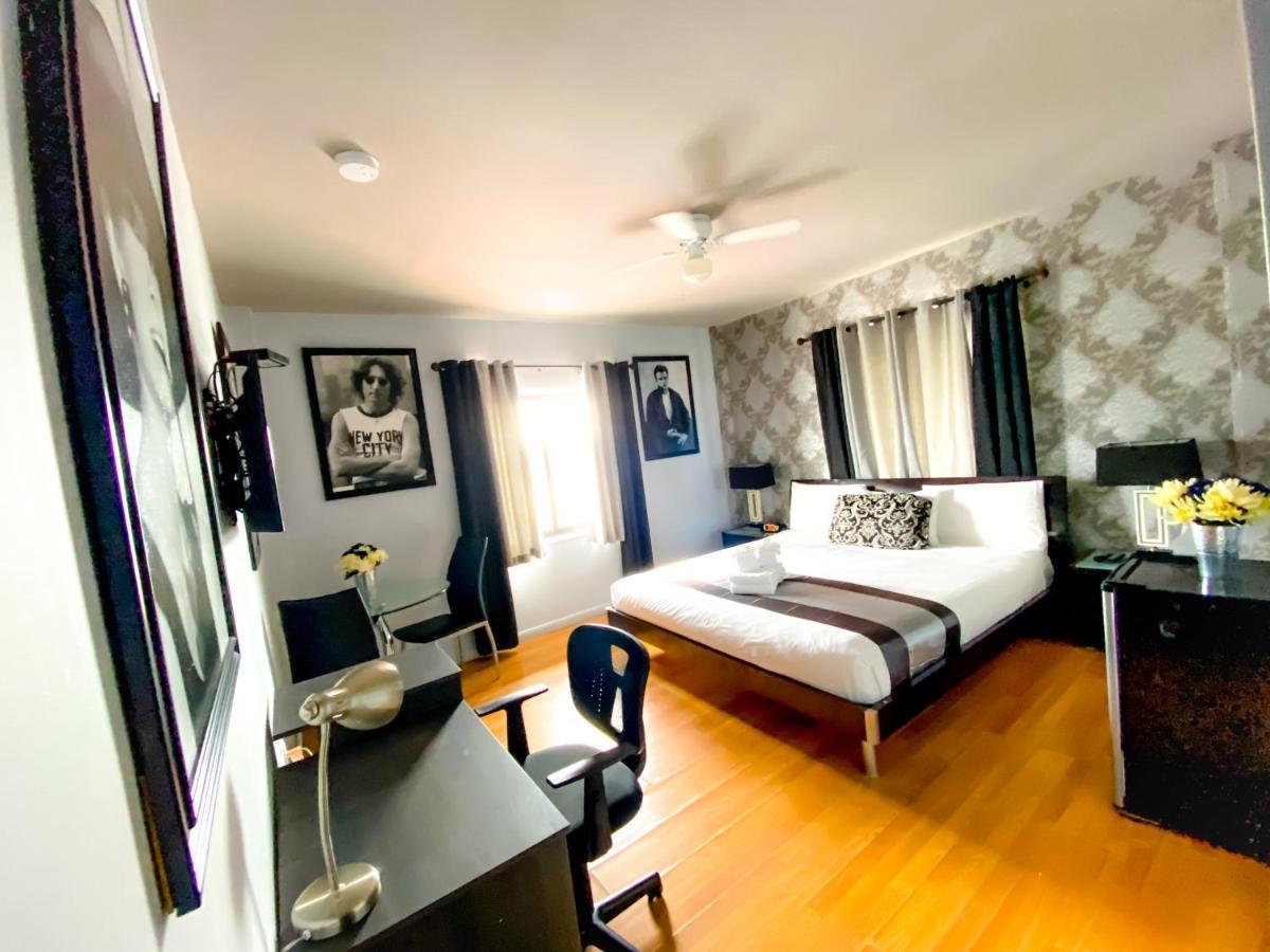 Hotel Notebook Miami