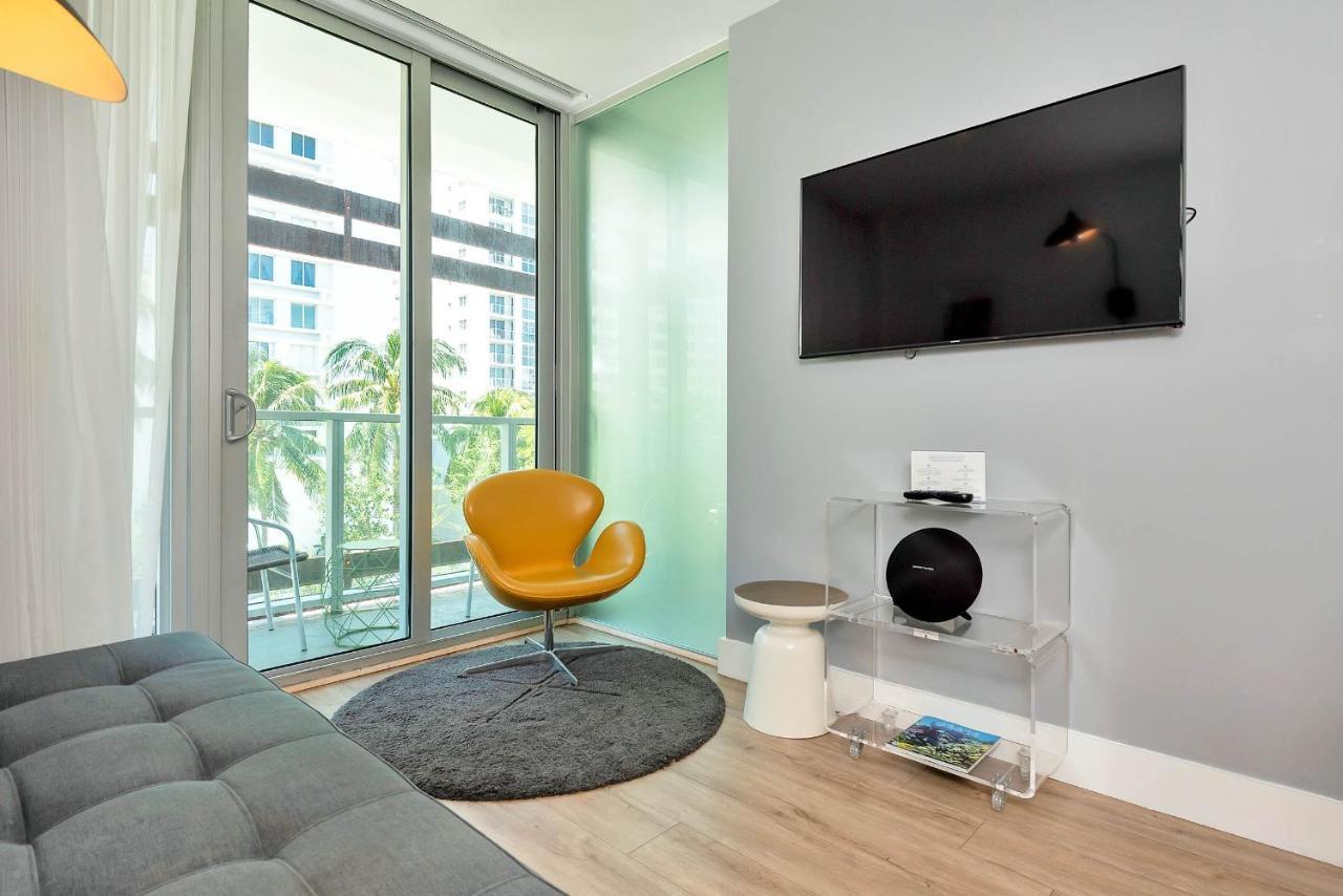 Boutique 1215 West Avenue