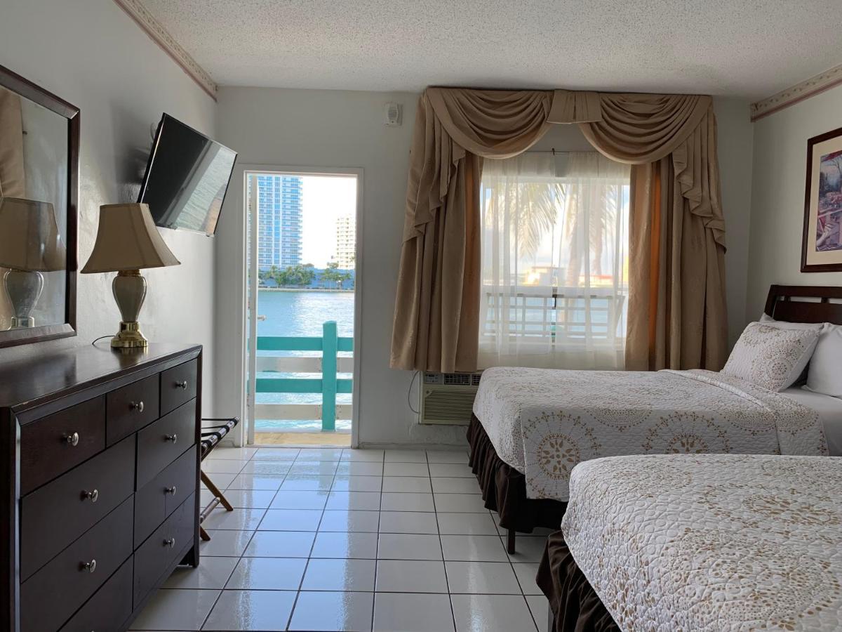 International On The Bay Hotel