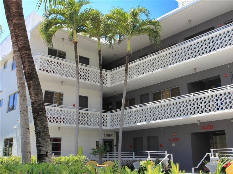 Hotel Gaythering - Gay - Adults Welcome Miami Beach